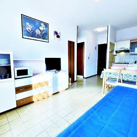 Belvilla By Oyo Caravella 34 Apartment