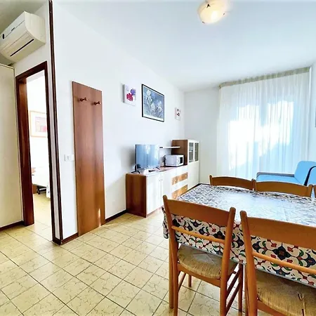Belvilla By Oyo Caravella 34 Apartment